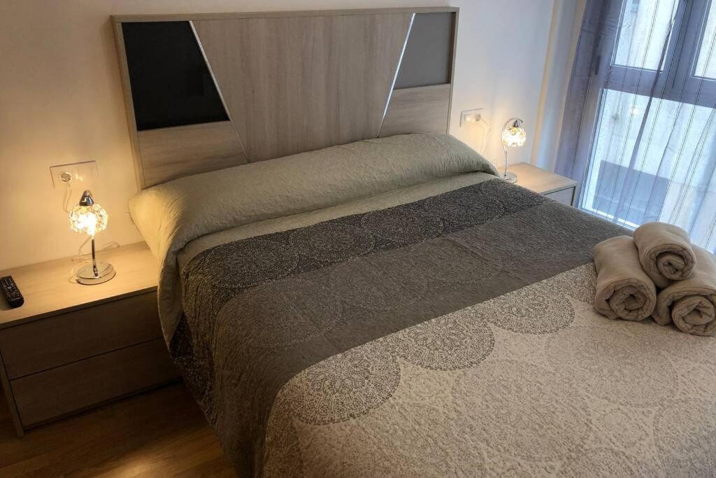 Deluxe Marina Apartment Viveiro Bagian luar foto